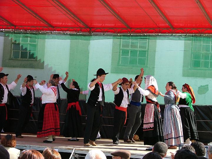 Segundo. Festival de Folclore .em SANTA .VALHA 2003.JPG